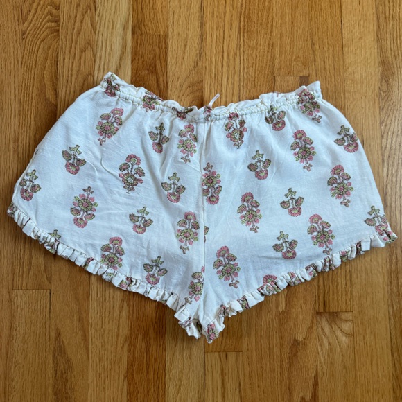 Free People Maggie Mae Cream Floral Ruffle Shorts - Picture 4 of 4
